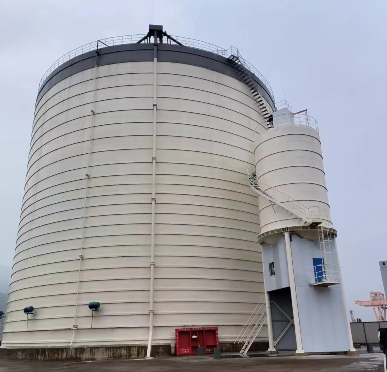 靖江10万吨水泥钢板库